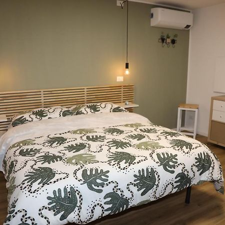 Casa Viscardi Apartment Napoli Bagian luar foto