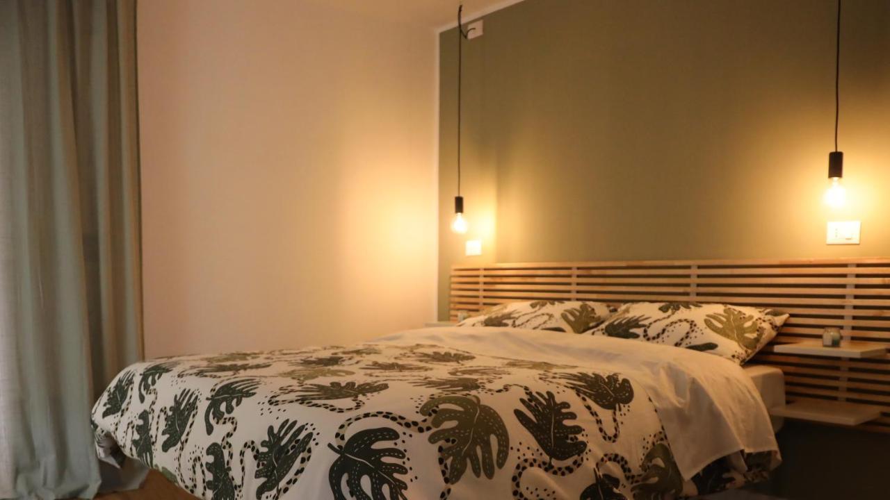 Casa Viscardi Apartment Napoli Bagian luar foto