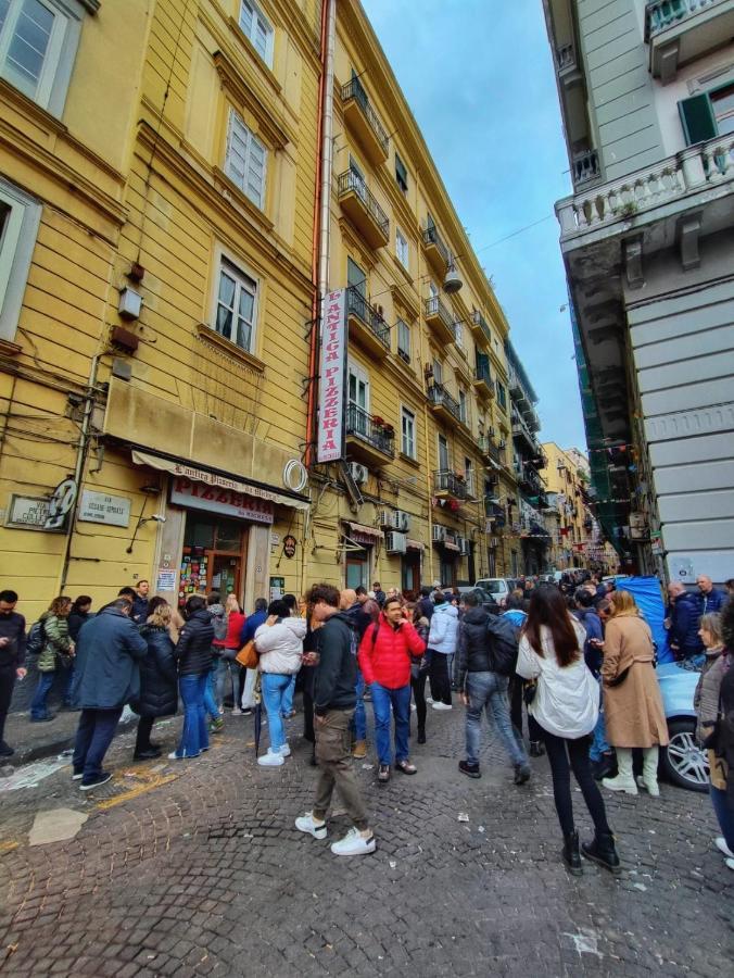 Casa Viscardi Apartment Napoli Bagian luar foto
