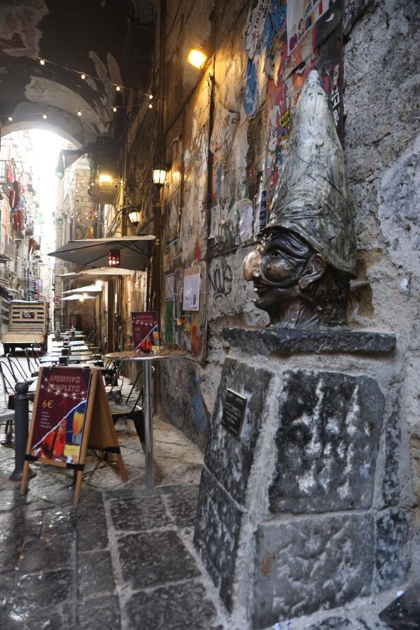 Casa Viscardi Apartment Napoli Bagian luar foto